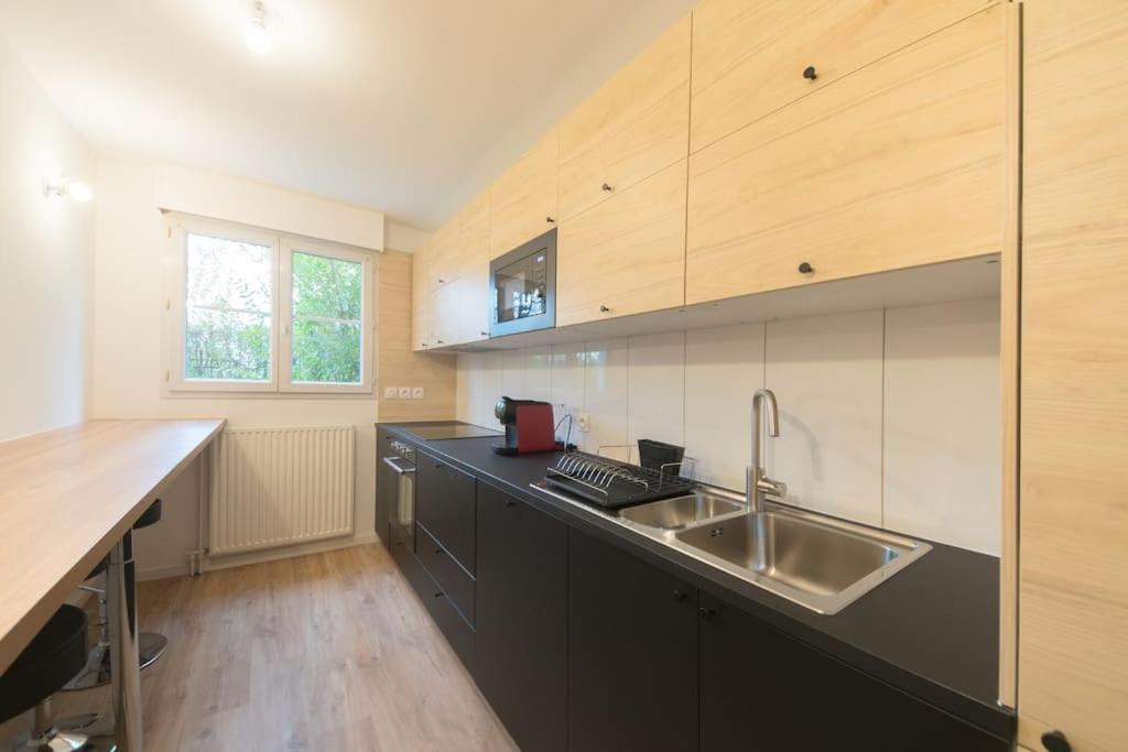 Suite Moderne Familiale 8 Pers - Disney 10M - 2 Sdb Μπισί-Σεν Ζορζ Εξωτερικό φωτογραφία