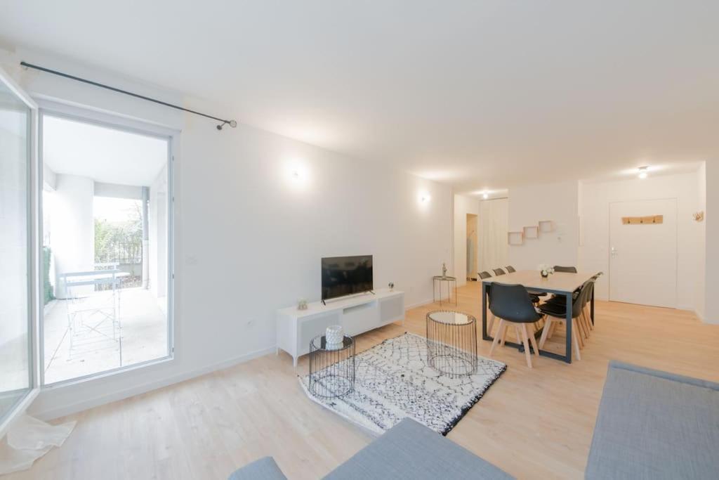Suite Moderne Familiale 8 Pers - Disney 10M - 2 Sdb Μπισί-Σεν Ζορζ Εξωτερικό φωτογραφία
